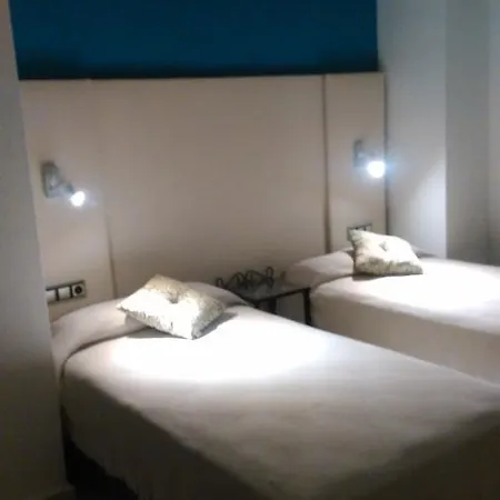 Nuevo Ara * Касерес