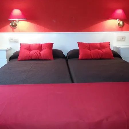 Hotel Nuevo Ara * Caces