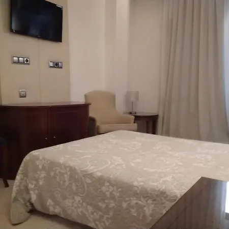 Nuevo Ara * Касерес