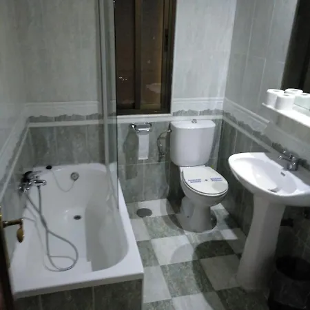 Nuevo Ara Hotel Caces