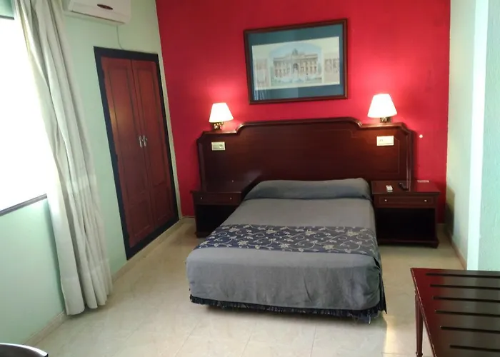 Hotel Nuevo Ara * Caces