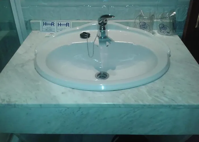 Hotel Nuevo Ara * Caces