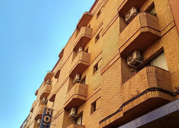 Hotel Nuevo Ara * Caces