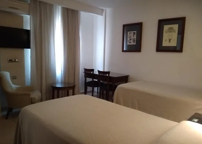 Hotel Nuevo Ara Ξενοδοχείο Caces