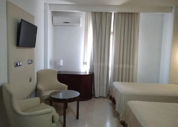 Hotel Nuevo Ara Ξενοδοχείο